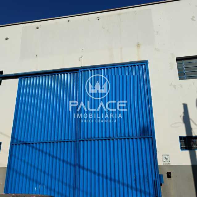Barracão : / Comercial / Vila Pacaembu